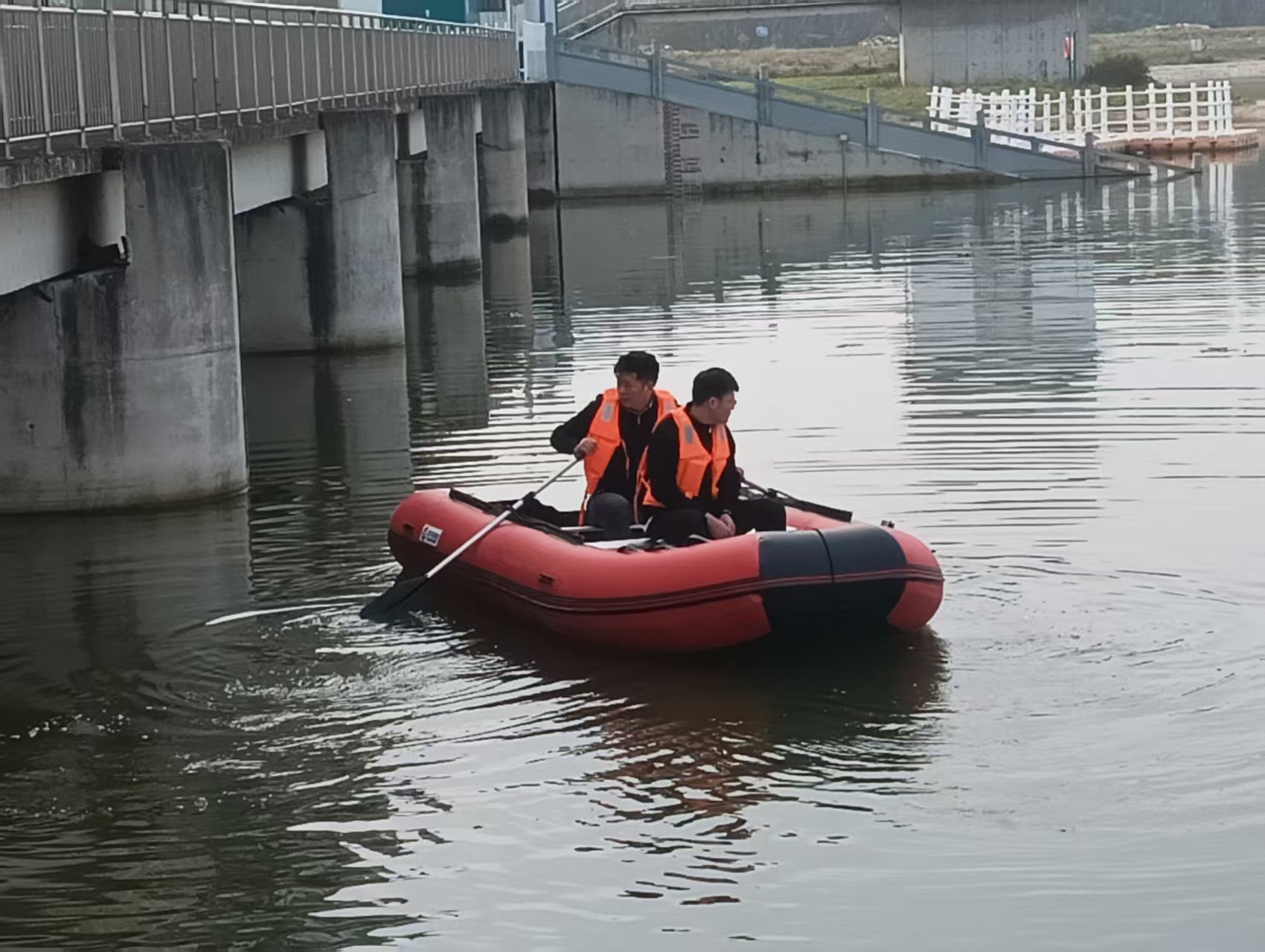 1983342578359136256.jpg 图片2.jpg