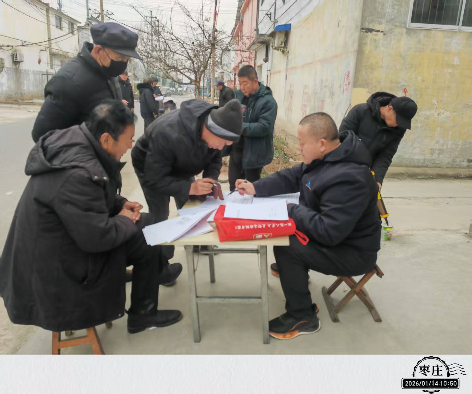 中润供水公司对王开居进行立户验收