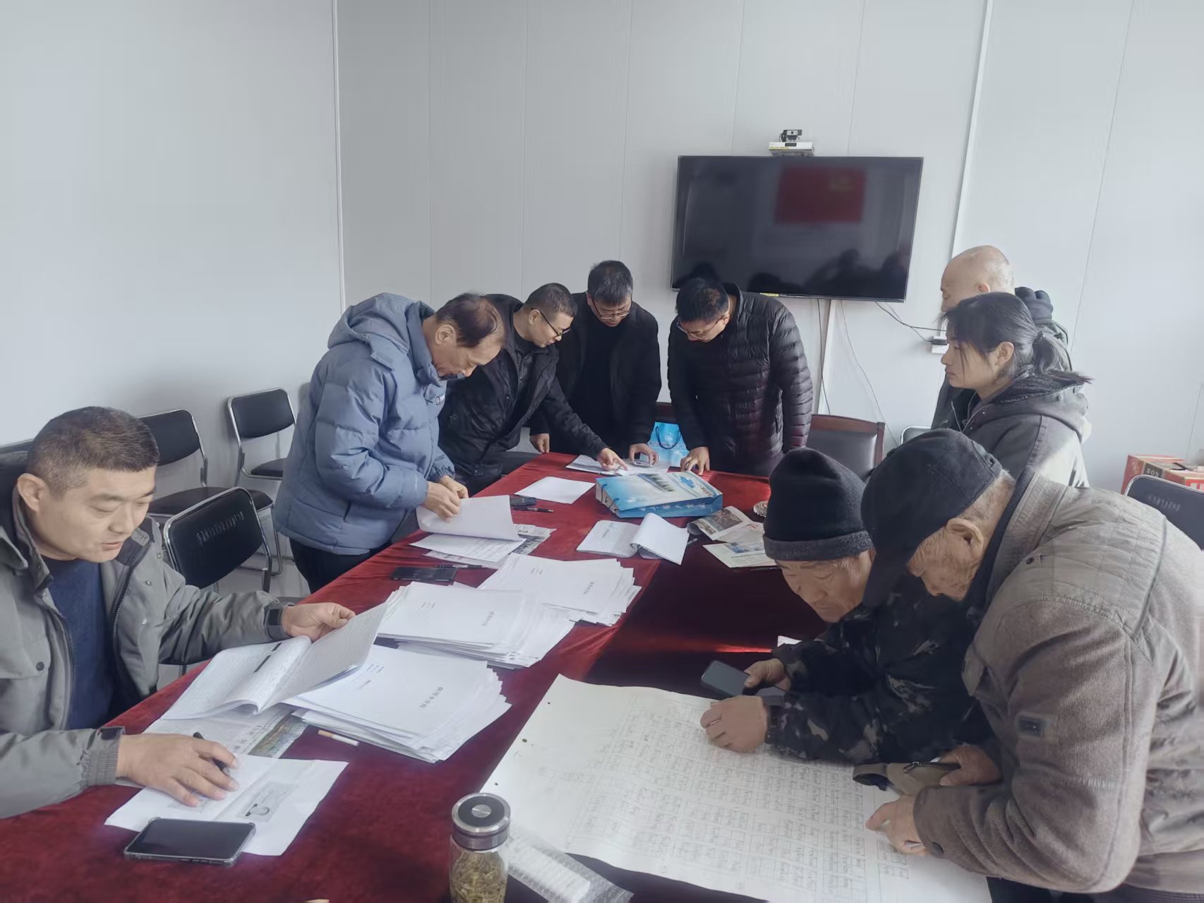 中润公司开展“县域统管”抄表到户立户验收工作