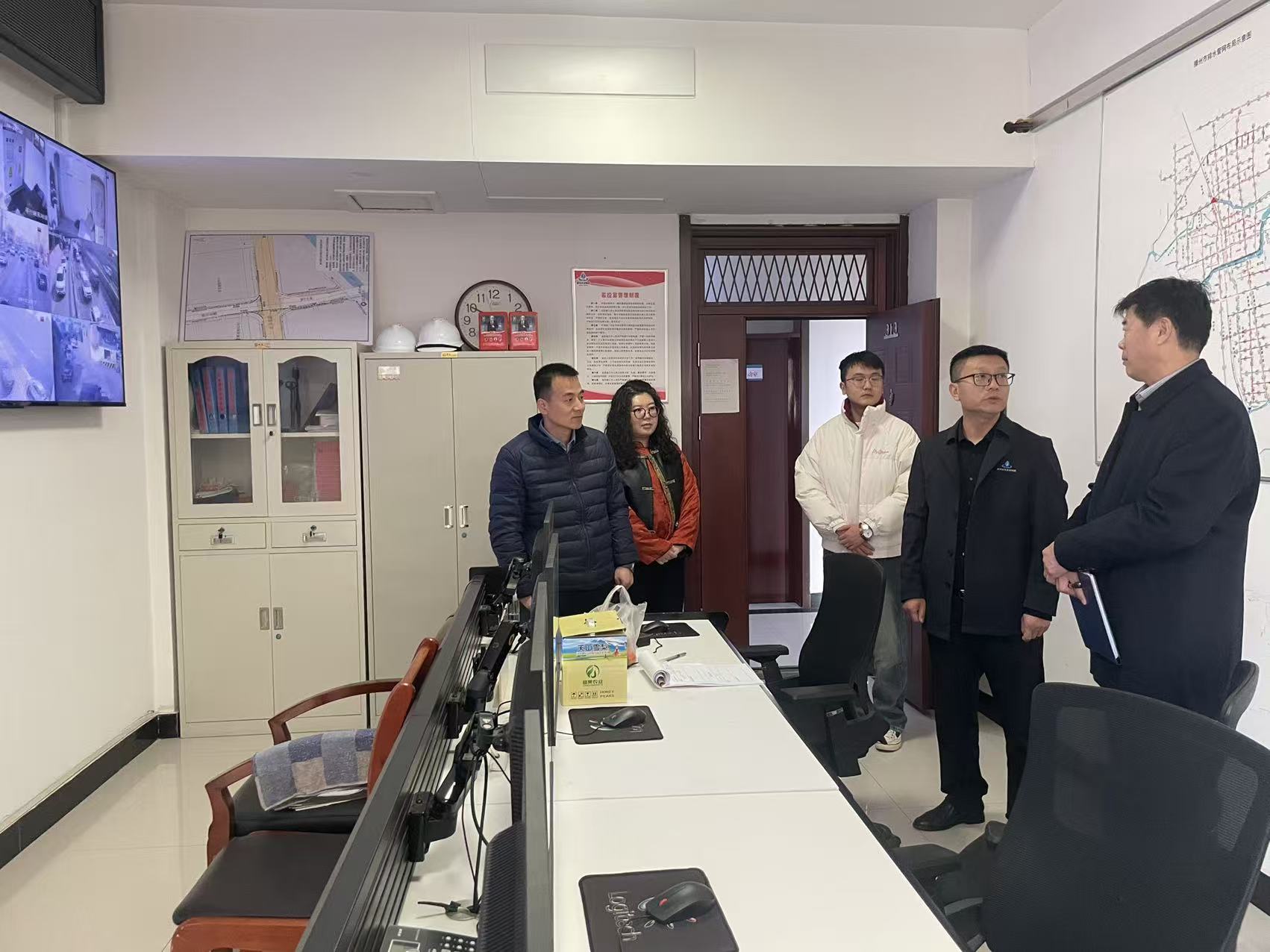 集团纪检监察室联合党政办公室对子公司春节期间值班值守及车辆使用情况进行督查