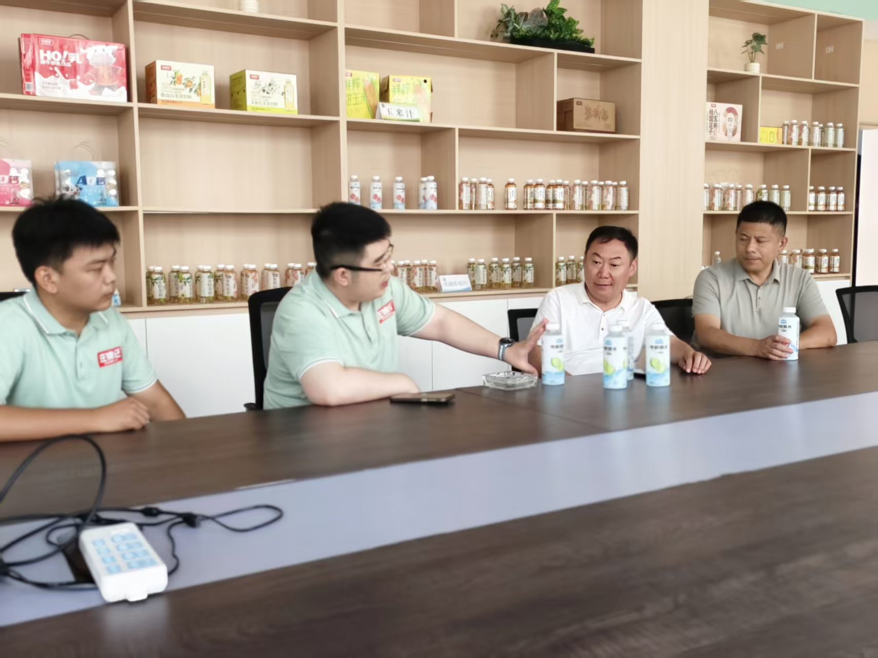 中晟水业赴山东国泰食品有限公司和山东康美药业公司洽谈合作项目